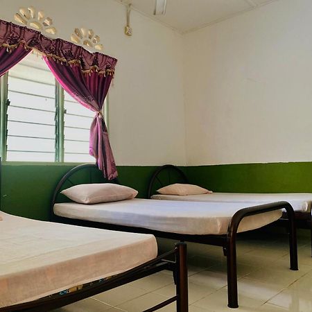 Delimah Guesthouse Kuala Tahan Eksteriør bilde