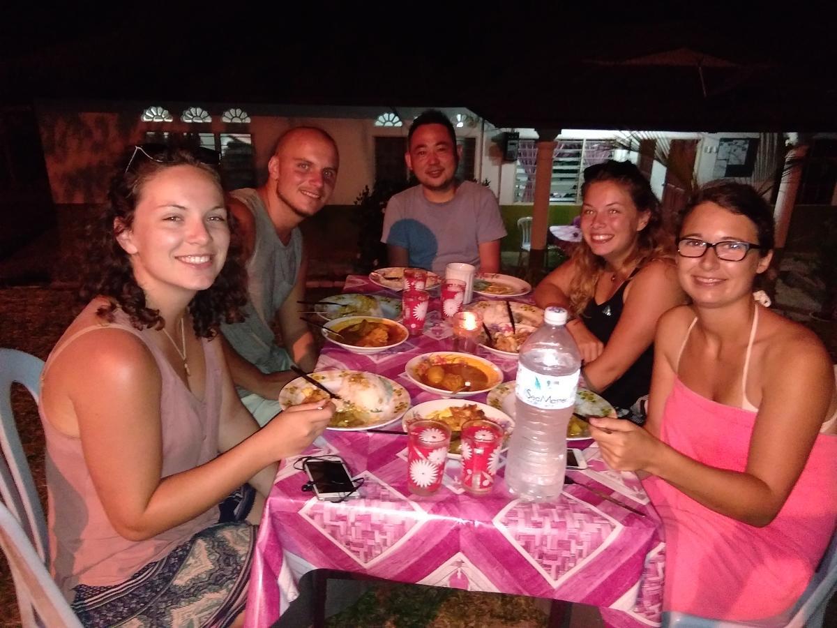Delimah Guesthouse Kuala Tahan Eksteriør bilde