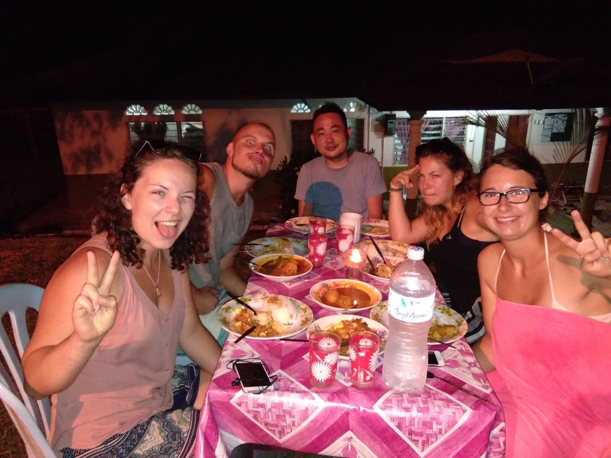 Delimah Guesthouse Kuala Tahan Eksteriør bilde