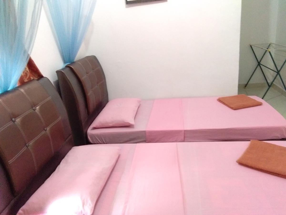 Delimah Guesthouse Kuala Tahan Eksteriør bilde